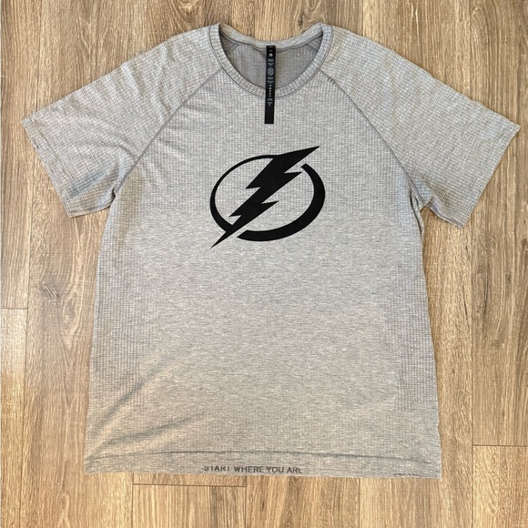 lululemon athletica Gray Tampa Bay Lightning Short Sleeve Tee